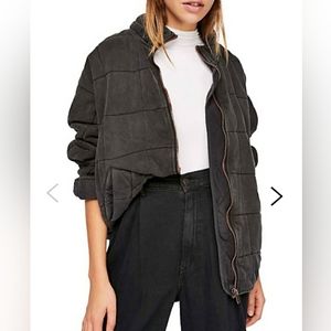 NWOT, FREE PEOPLE. Dolman Quilted Knit Jacket.